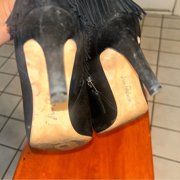 Sam Edelman Fringe Black Ankle Booties Suede Sz 7 - Picture 3 of 4